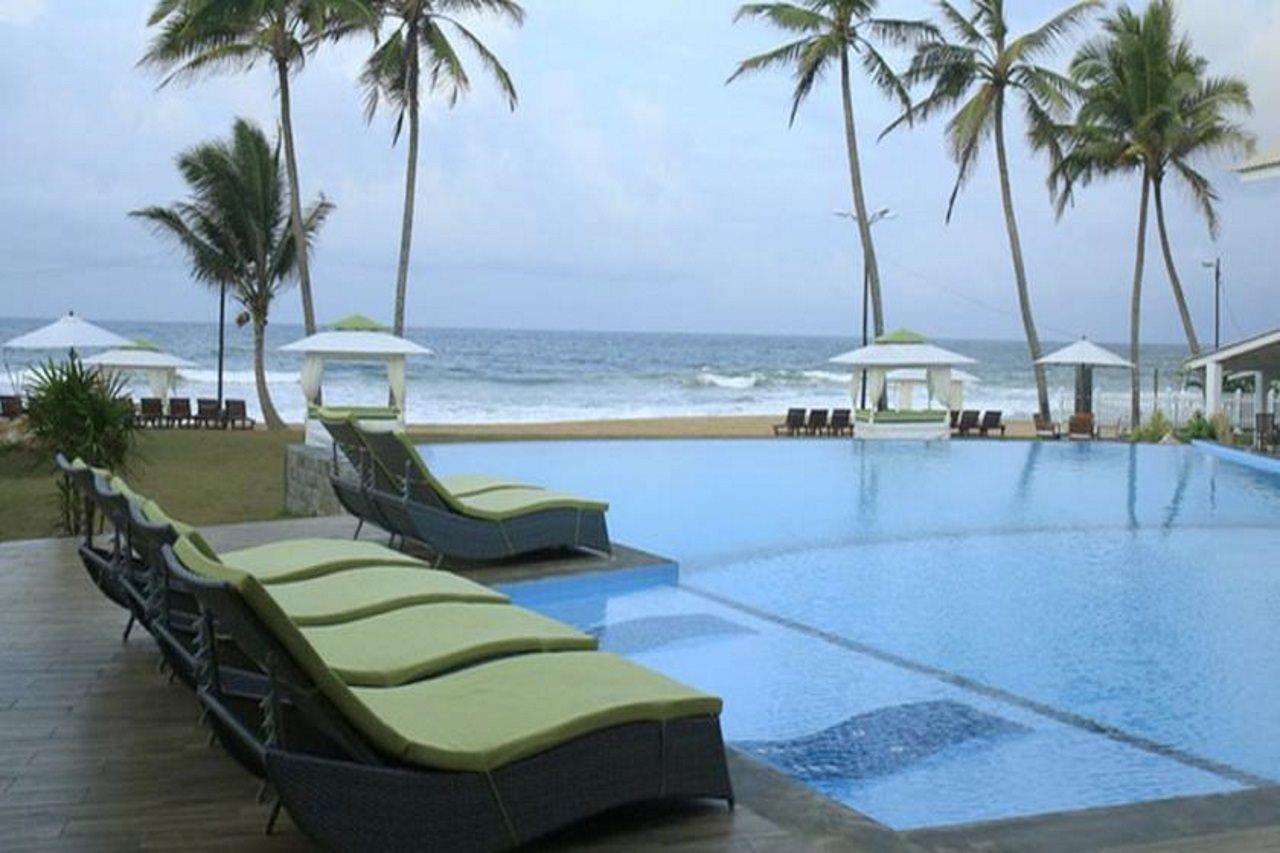 Avenra Beach Хиккадува Экстерьер фото